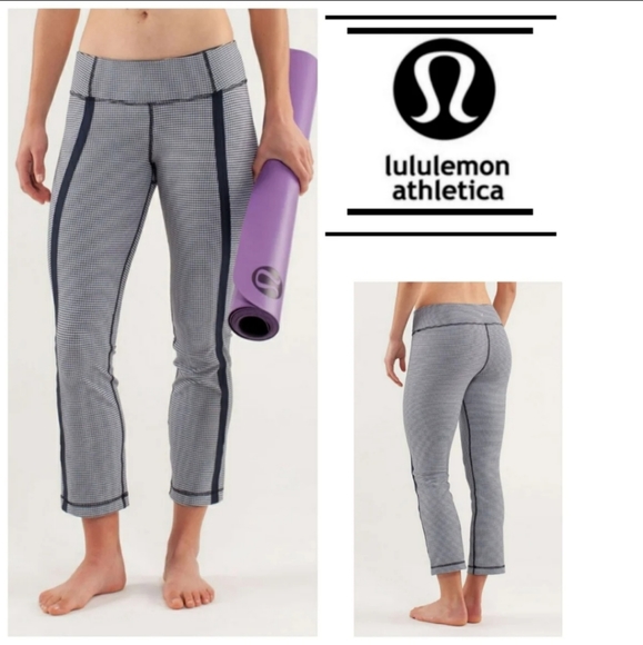 lululemon athletica Pants - Lululemon Cropped Yoga Pants